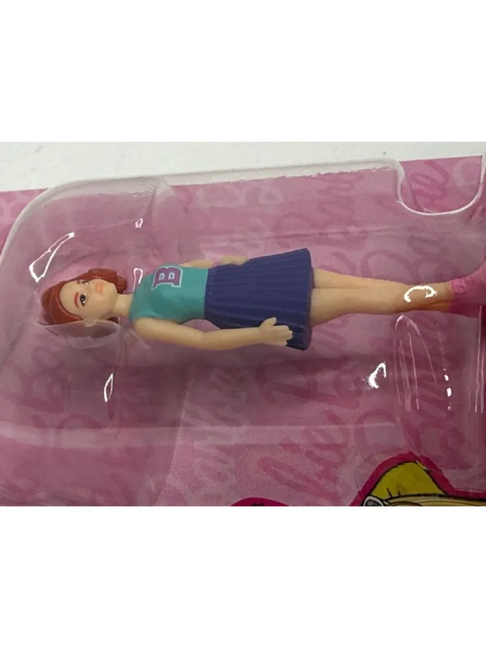 Barbie Mini Figure Cheer Uniform Letter B New